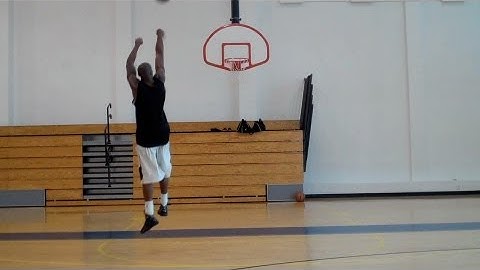 Dre Baldwin: Windshield Dribble, Pound-Scissor Pullup Jumpshot Pt. 1 | Moves for Shooters