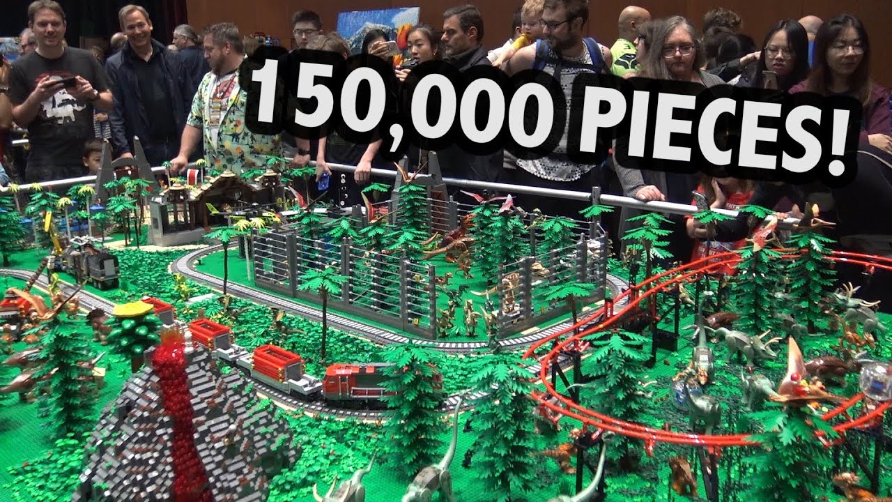 paddestoel boog Ik wil niet Huge LEGO Jurassic Park with Motorized Gyrosphere | BrickCan 2019 - YouTube