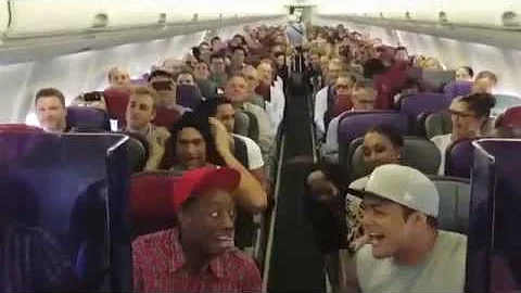 THE LION KING Australia: Cast Sings Circle of Life on Flight Home from Brisbane