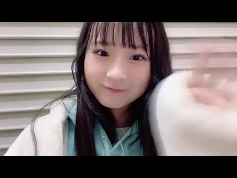 NMB48 チューストライク赤背景 坂本理紗 直筆 NMB48 チューストライク赤背景 坂本理紗 直筆