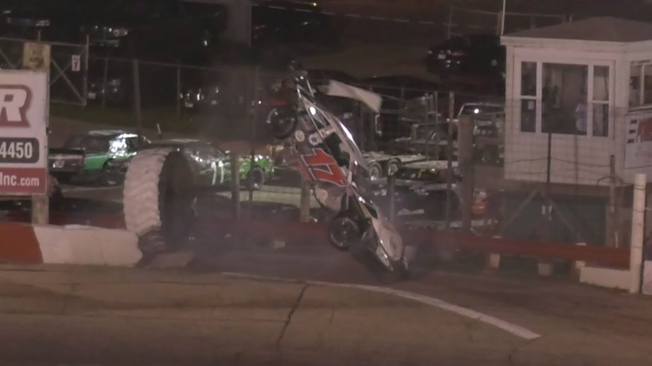 SAM Towing Wreck of the Week Rockford Speedway 08.24.2019 YouTube