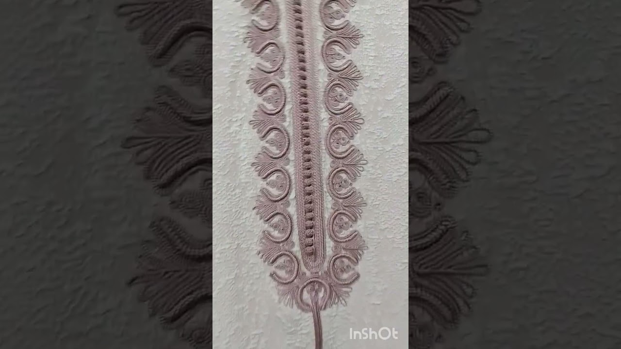 الجلابه بالزواق وقميص