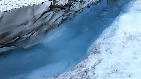 [4K] 3840x2160 59.94p, 200Mbps 4:2:0 10-bit LongGOP, H.265   Sample