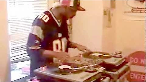 KaizenMaster - DMC Boston Regionals 2004 - Brown Sugar Routine - Timing Test Blooper