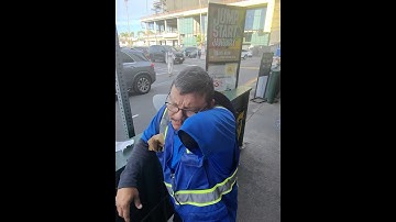 One Arm Bandit Gets Confused After I Ask For A Bite 🤦🏾‍♂️