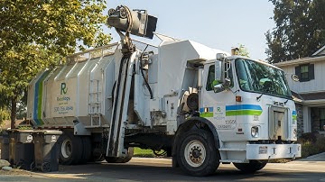 Recology Volvo WX64 Amrep Octo Split ASL 13551