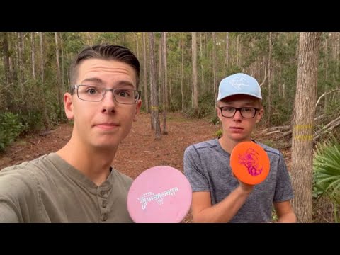 XL Mini Battle - Buzz V.S. Zone - YouTube