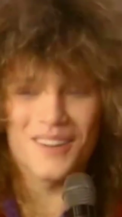 Jon Bon Jovi speaking Italian #jonbonjovi - YouTube