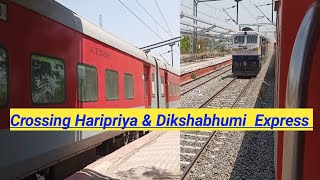 Haripriya express & Dhanbad Dikshabhumi Superfast express Crossing Train 🚊