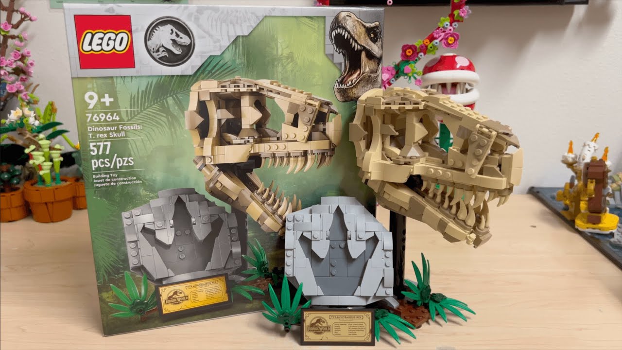 LEGO Jurassic World Dinosaur Fossils: T. rex Skull, 76964