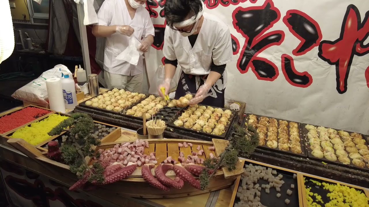 【本家本元】祭りの屋台で180個の特大たこ焼きを一人のテキヤ職人が焼き切るまで!!