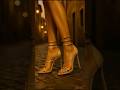 Red Majesty   The Snake Stiletto Walk