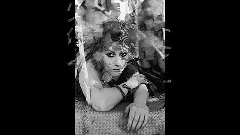 Amazing story and stunning photos of a young Helen Mirren