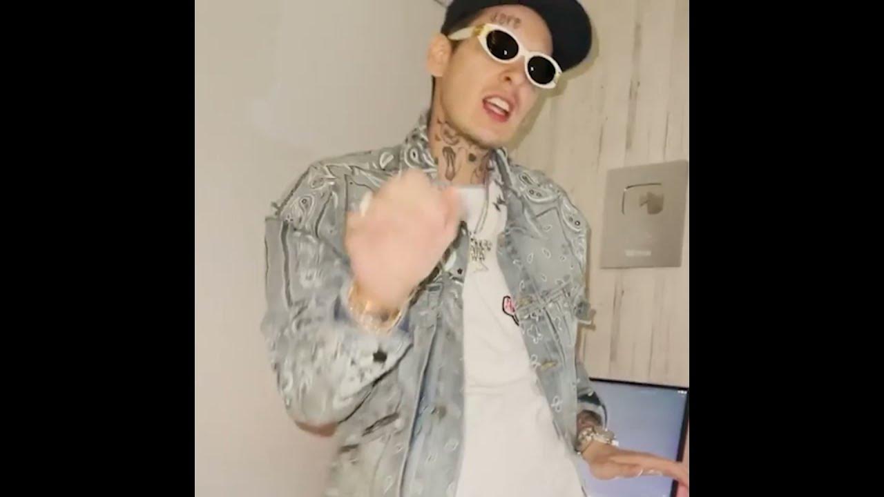 Stick out kizaru. Stick out kizaru. Кизару и биг бейби. Stick out kizaru big baby tape. Стик аут кизару.