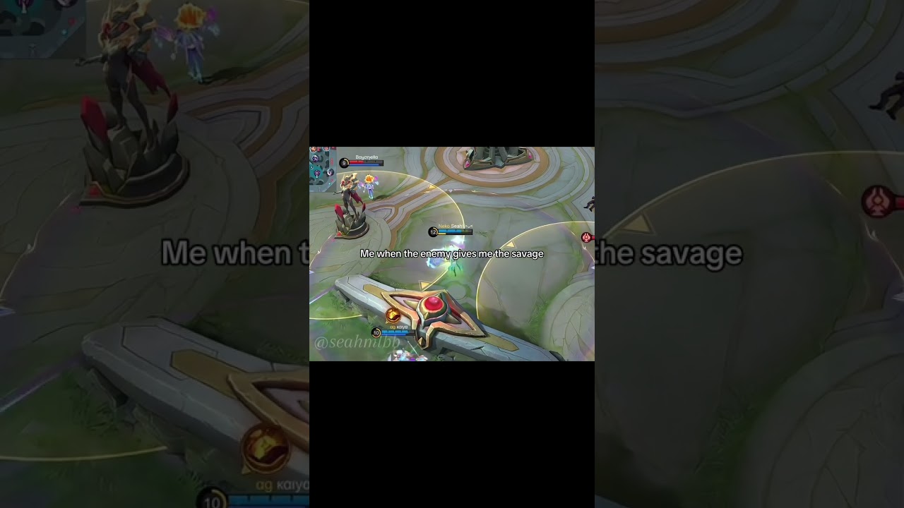 Literally falls in love😻 