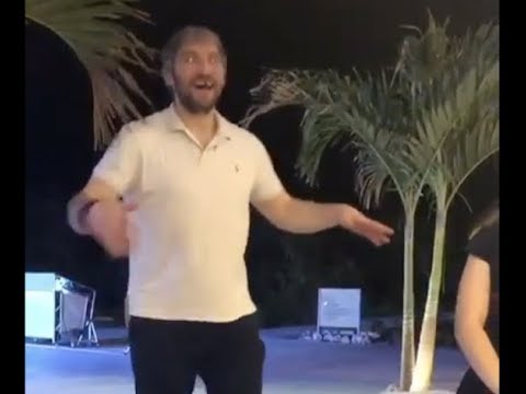 Video: Alexander Ovechkin düğünü erteledi