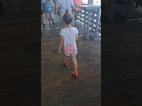 Going away ❤️ Cute little girl 😍
