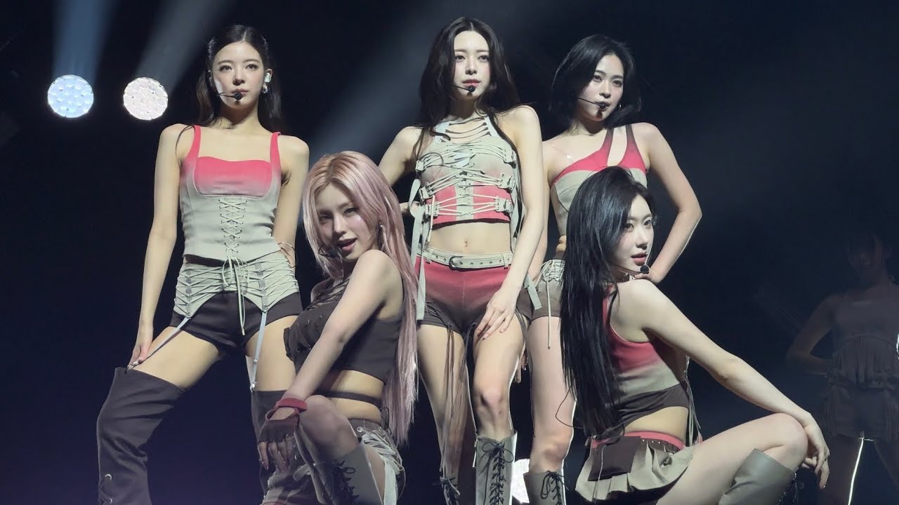 ITZY (있지) - MELBOURNE Full Concert 260417 | TUNNEL VISION World
