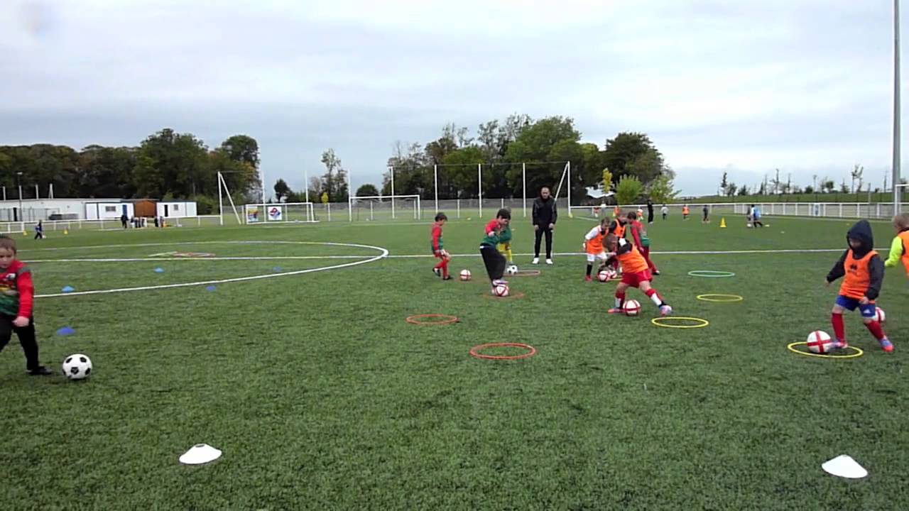 Jeu N 3 Plateau U7 Youtube Soccer Soccer Field Sports