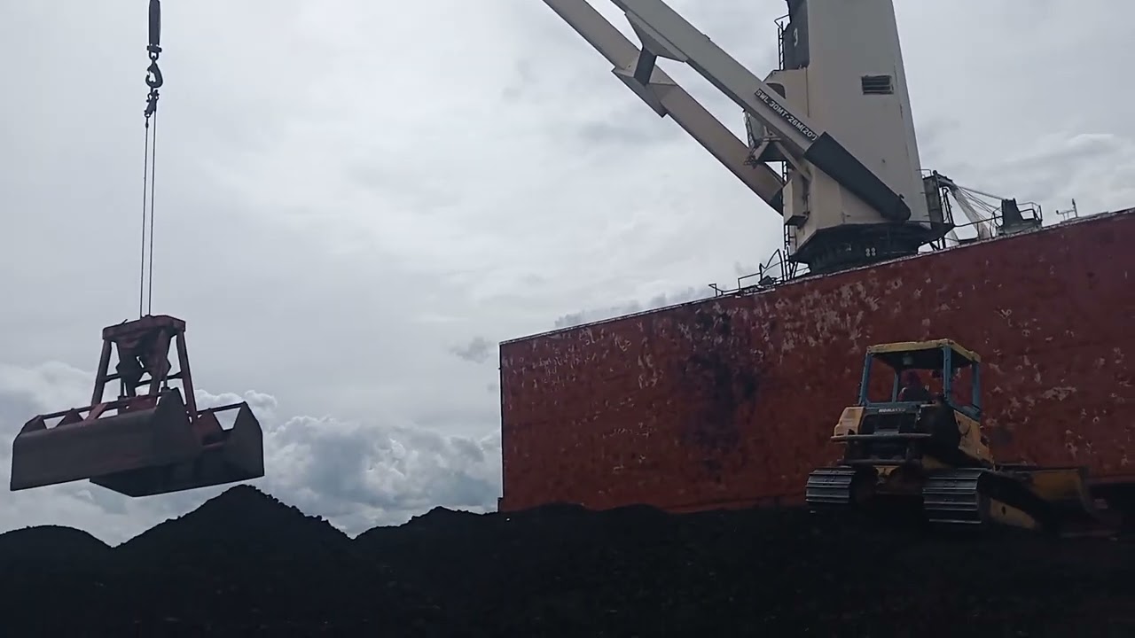 SKILL OPERATOR BULDOZER DAN OPERATOR GRAB CRANE (GRAB BUCKET)