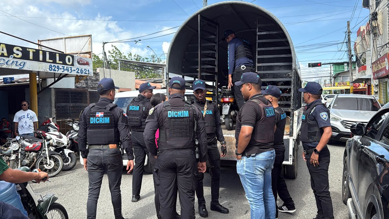 Fuerte operativo, de Dicrim buscando motores y pasola de alto cilindraje en San Francisco de Macorís