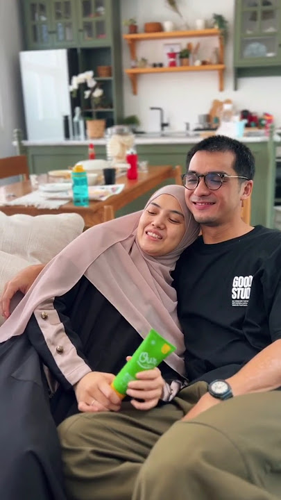 Moment mesra Ricky Harun dengan istri. Siapa yang pengen seperti ini? #foryou #istribahagia #family
