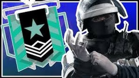 Rainbow 6 siege: insane 1v4 clutch with Doc