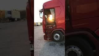 Scania Sun Kissing