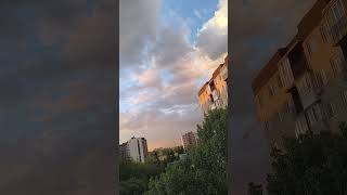 А за окном уже тепло