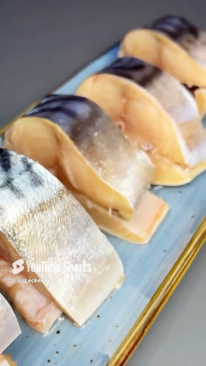 Самая вкусная СЛАБОСОЛЕНАЯ СКУМБРИЯ!#рекомендации #рыба - YouTube