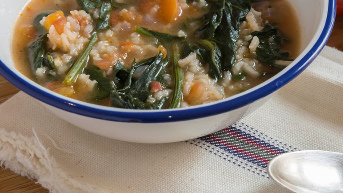 Caldo de pollo con verduras de 231 Kcal - Receta fácil en la app Avena