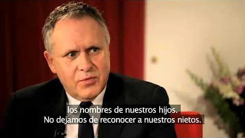 ¿Cuáles son algunos de los síntomas típicos del comportamiento en las primeras fases de la demencia?