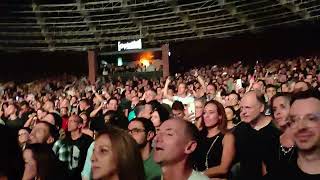 Video voorbeeld van "Out That Door - Hoodoo Gurus - Porto Alegre 2023"