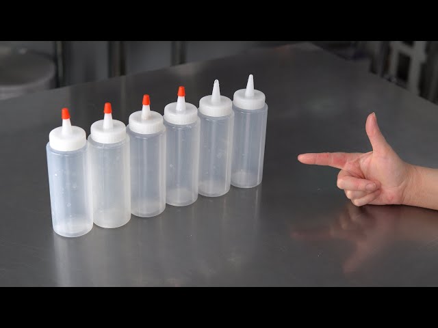 Why we use Condiment Squeeze Bottles for Cake Decorating [ Cake