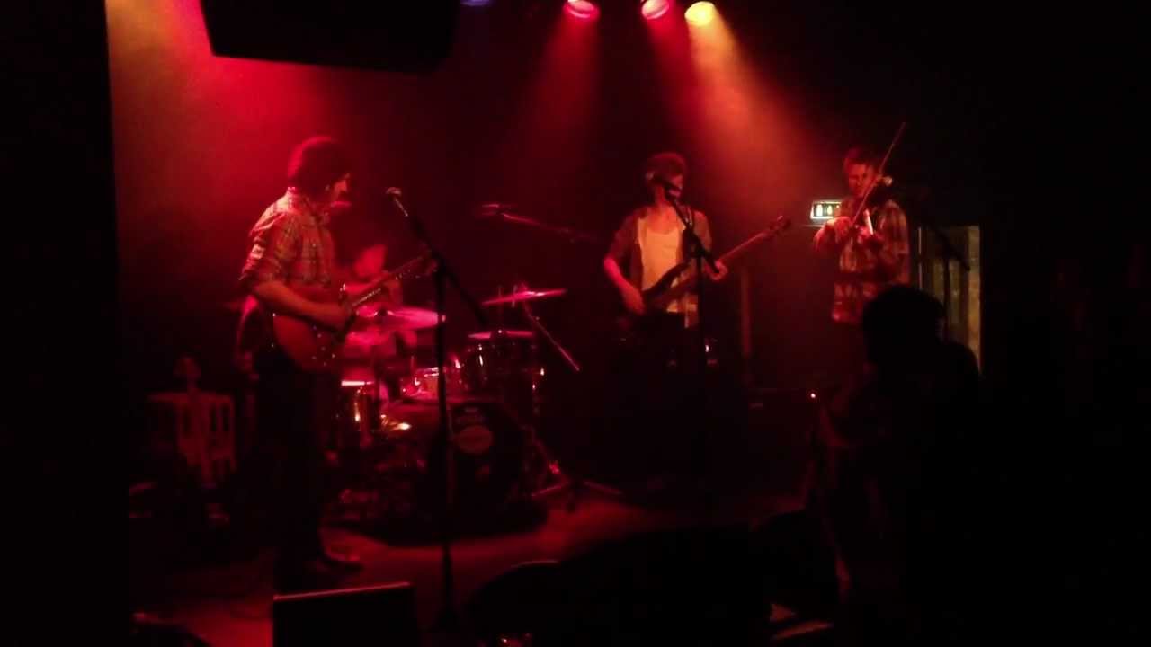 Ad Undas - Some Skunk Funk