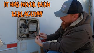 How To Replace Your RV Water Heater Anode Rod (PREVIOUS OWNER NEVER REPLACED!)