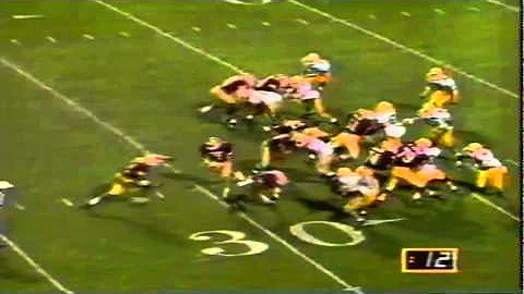 Oregon DT Jerry Kent tackles ASU RB Mario Bates fo...