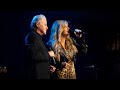 Capture de la vidéo Trisha Yearwood And Don Henley On Austin City Limits "Walkaway Joe"
