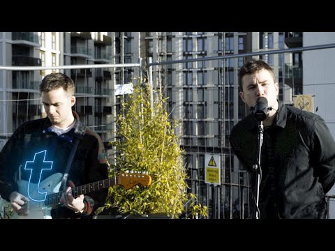 APRE - &#039;Viva La Vida&#039; (Coldplay Cover) | Ticketmaster Session