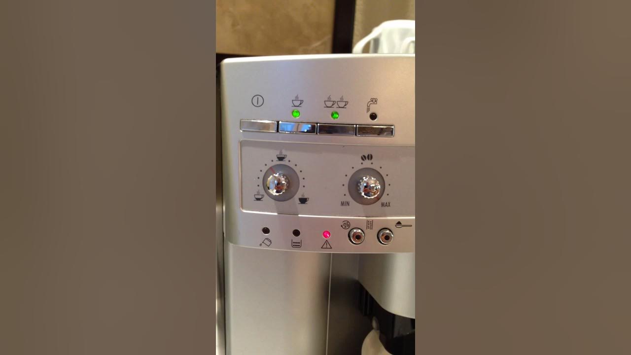 Delonghi Magnifica ESAM3300 warning light YouTube