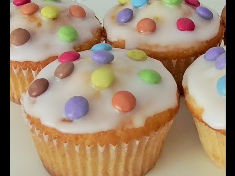 Video: Wie Man Cupcake-Zuckerguss Macht