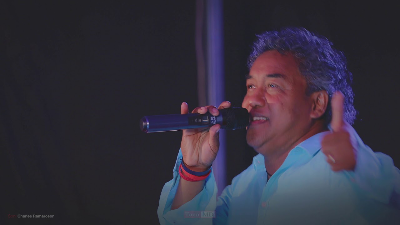 RIJA Rasolondraibe - Ny fanalahidy - Concert Live - YouTube