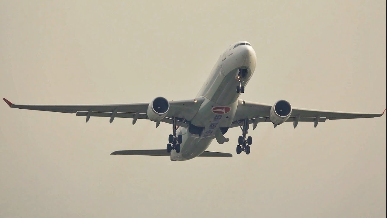 BIG PLANES at Hamburg Airport Takeoffs & Landings A350,A380,A330,B787,B777