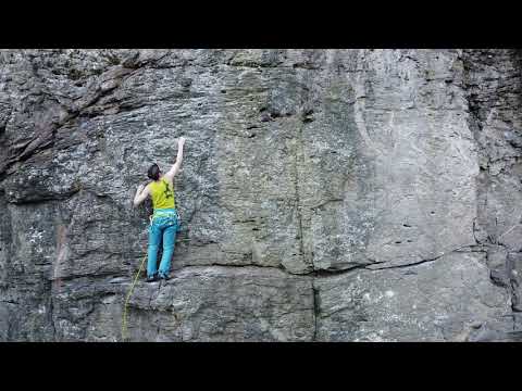 Video: Lezení Na Horu Kilimandžáro: Základní Doporučení Seznamu Zařízení