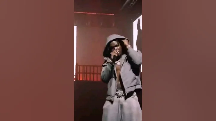 Rema performing viral hit song “Charm” live at the O2 #rema #afrobeats #music #tiktok #shorts #fyp