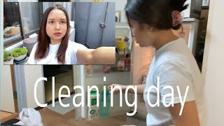 A DAY IN MY LIFE /CLEANING MY HOUSE