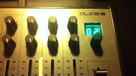 Livid Alias 8 sending random midi notes