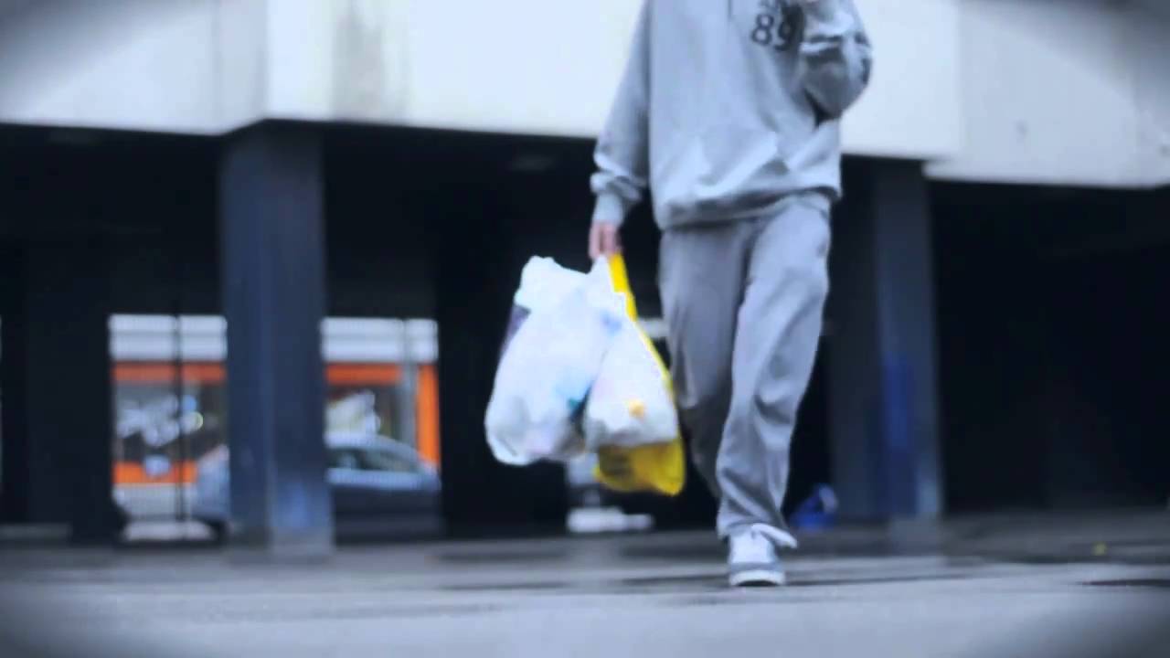 001 Cleaning up my closet YouTube