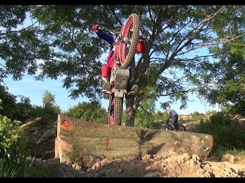 Trials & Enduro Motorcycle Rock Step & Uphill Log Section Techniques with Slow Motion