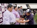 【衝撃】力士のお腹に直接タッチした結果…😳